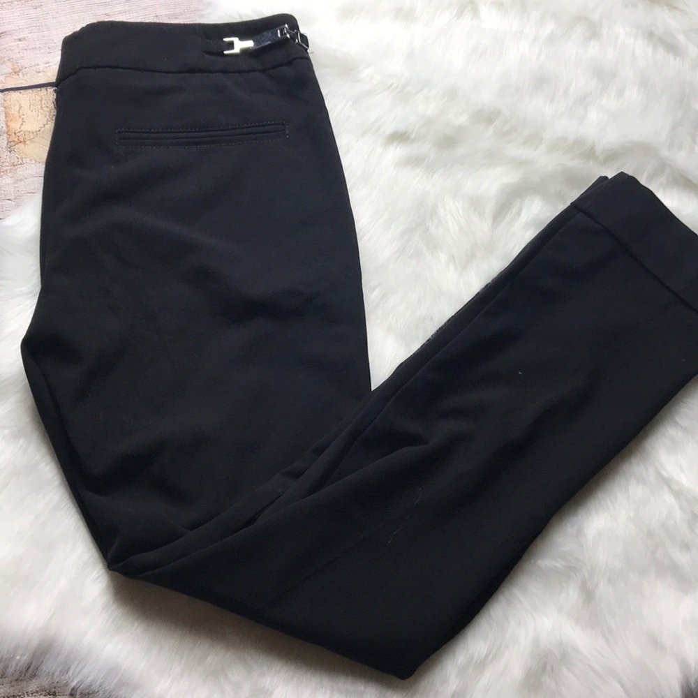Women’s black cropped dress pants